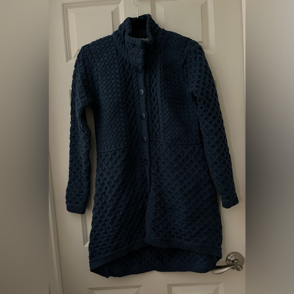 NWT Aran Cable Knit Merino Wool Button Sweater Crew flare cardigan Blue M